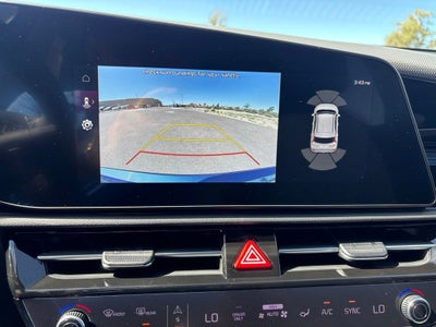2024 Kia Niro SX