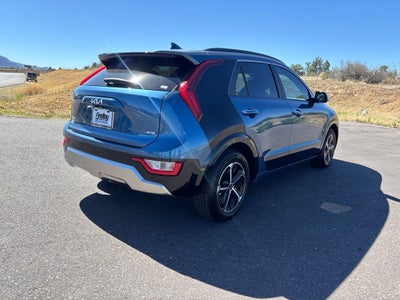 2024 Kia Niro SX