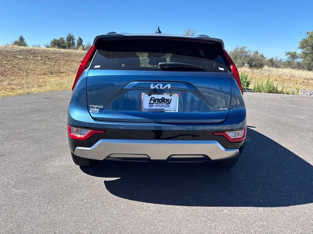 2024 Kia Niro SX