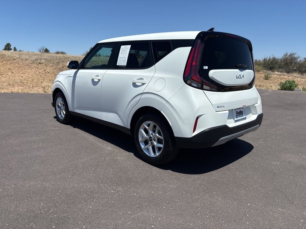 2025 Kia Soul LX