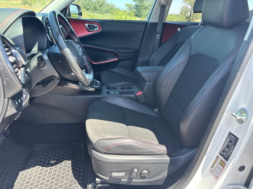 2023 Kia Soul GT-Line