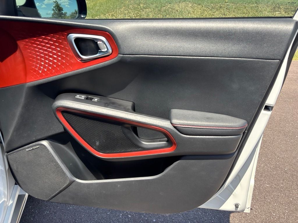 2023 Kia Soul GT-Line