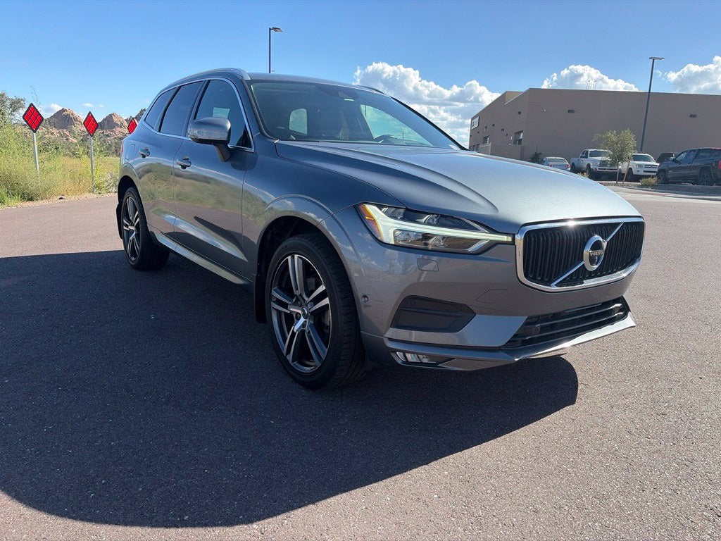 Used 2018 Volvo XC60 Momentum with VIN LYV102RK1JB117773 for sale in Prescott, AZ