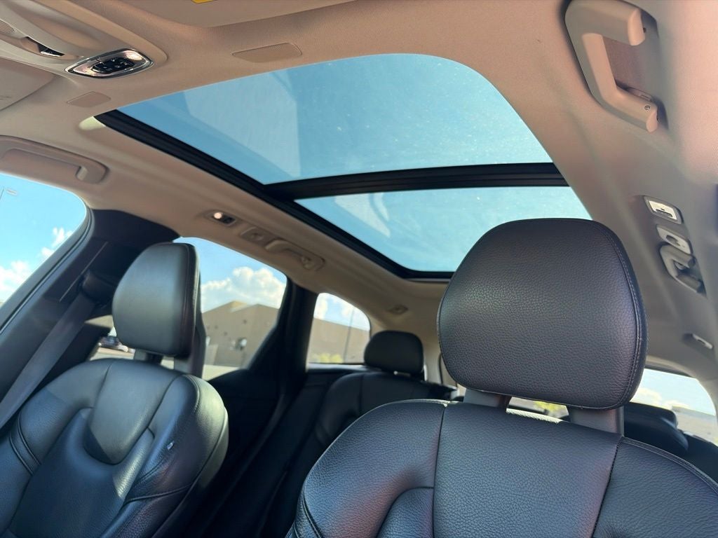 2018 Volvo XC60 T5 Momentum