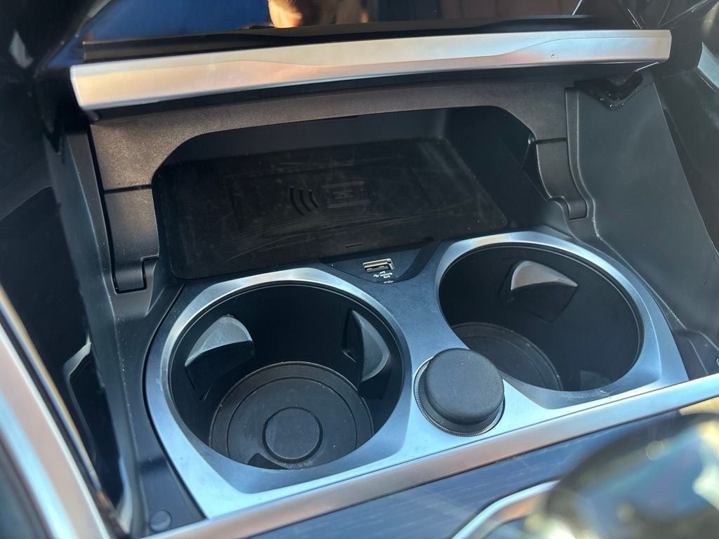 2020 BMW 8 Series 840i