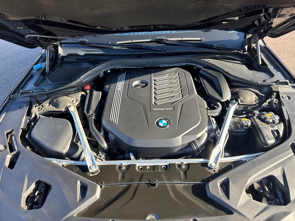 2020 BMW 8 Series 840i