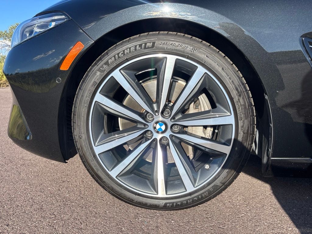 2020 BMW 8 Series 840i