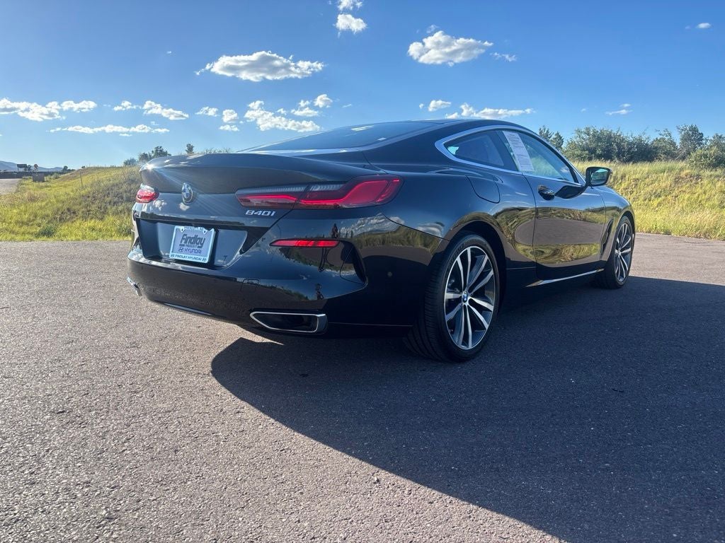 2020 BMW 8 Series 840i