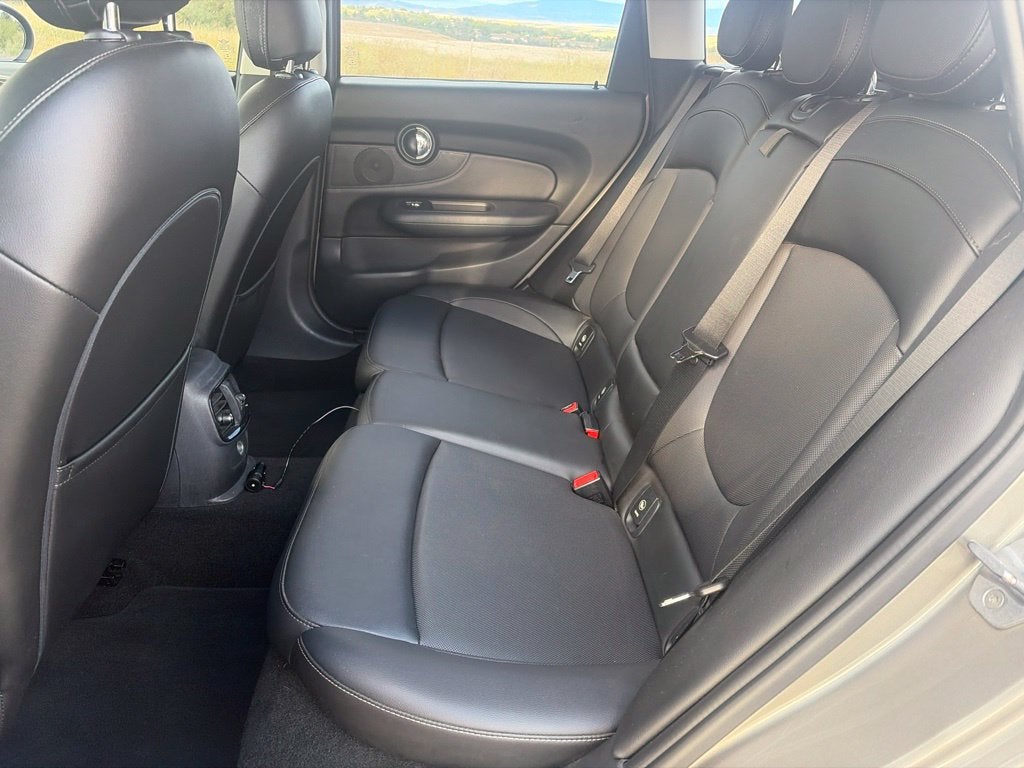 2016 MINI Cooper Clubman
