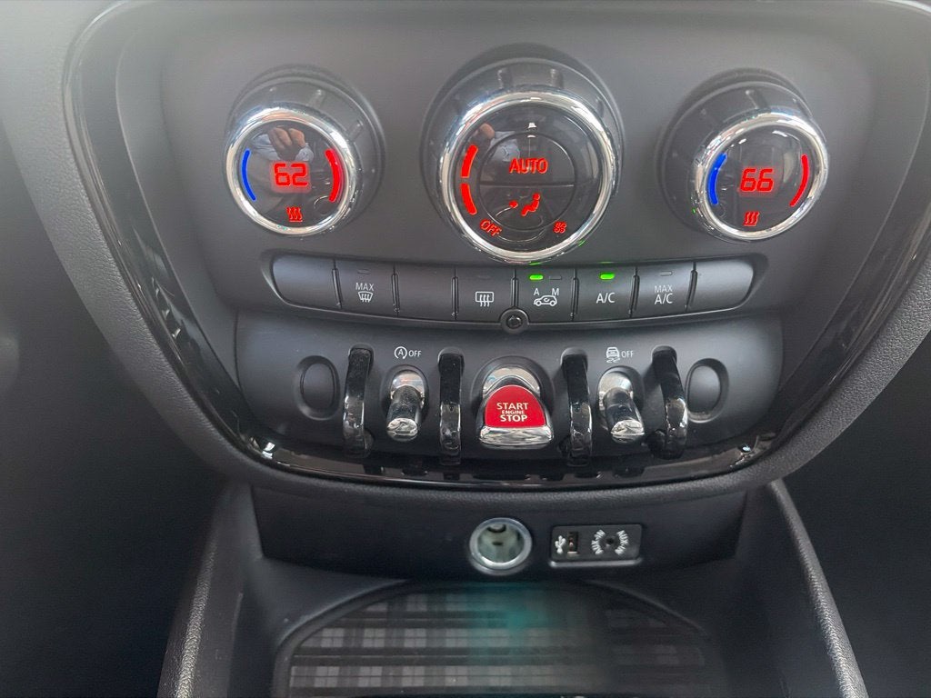 2016 MINI Cooper Clubman