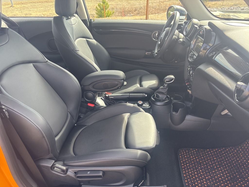 2018 MINI Cooper S Base