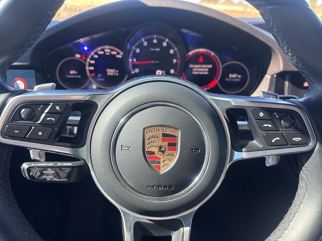 2023 Porsche Cayenne Base