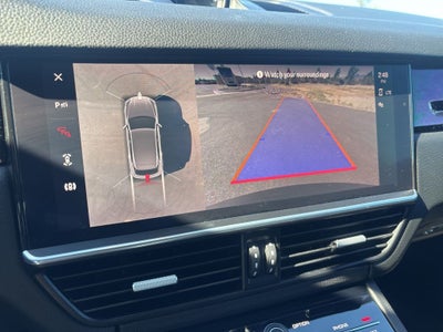 2023 Porsche Cayenne Base