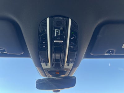 2023 Porsche Cayenne Base