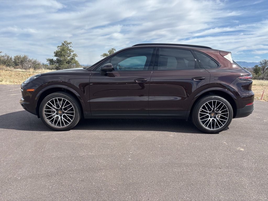 2023 Porsche Cayenne Base