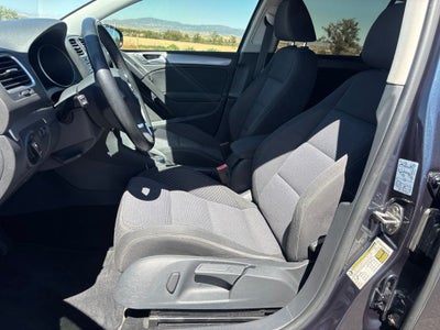 2013 Volkswagen Golf 2.5L
