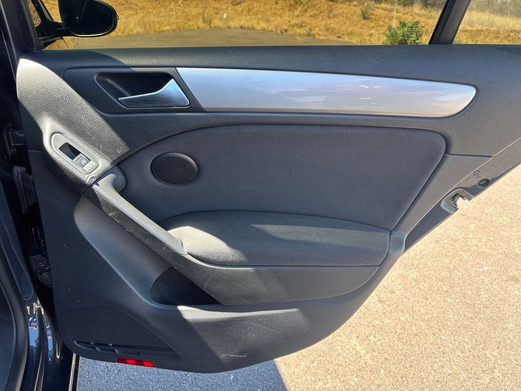 2013 Volkswagen Golf 2.5L