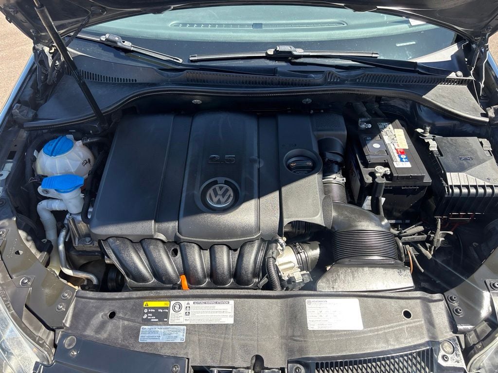 2013 Volkswagen Golf 2.5L