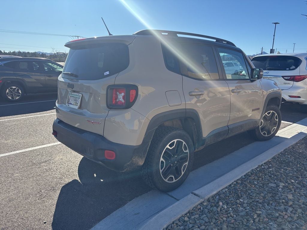 2016 Jeep Renegade Trailhawk